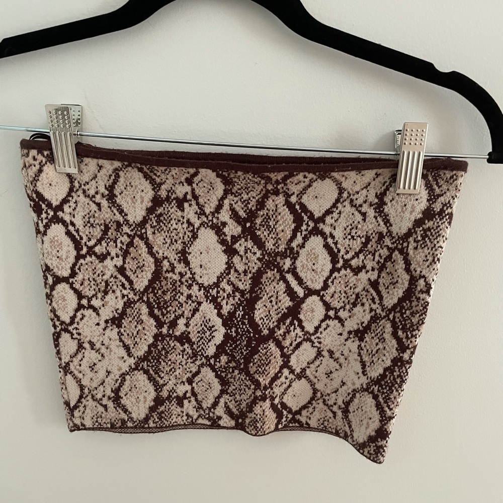 Kendall & Kylie Snake Print Knit tube top